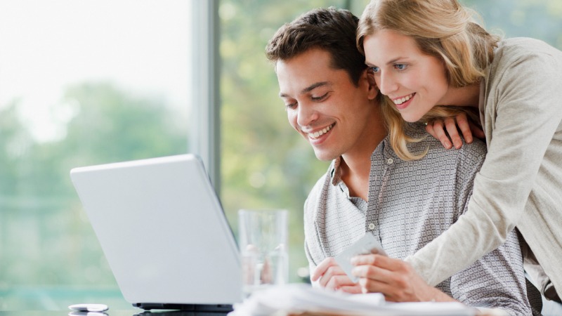 Vind de beste deals met "Rate my deal"